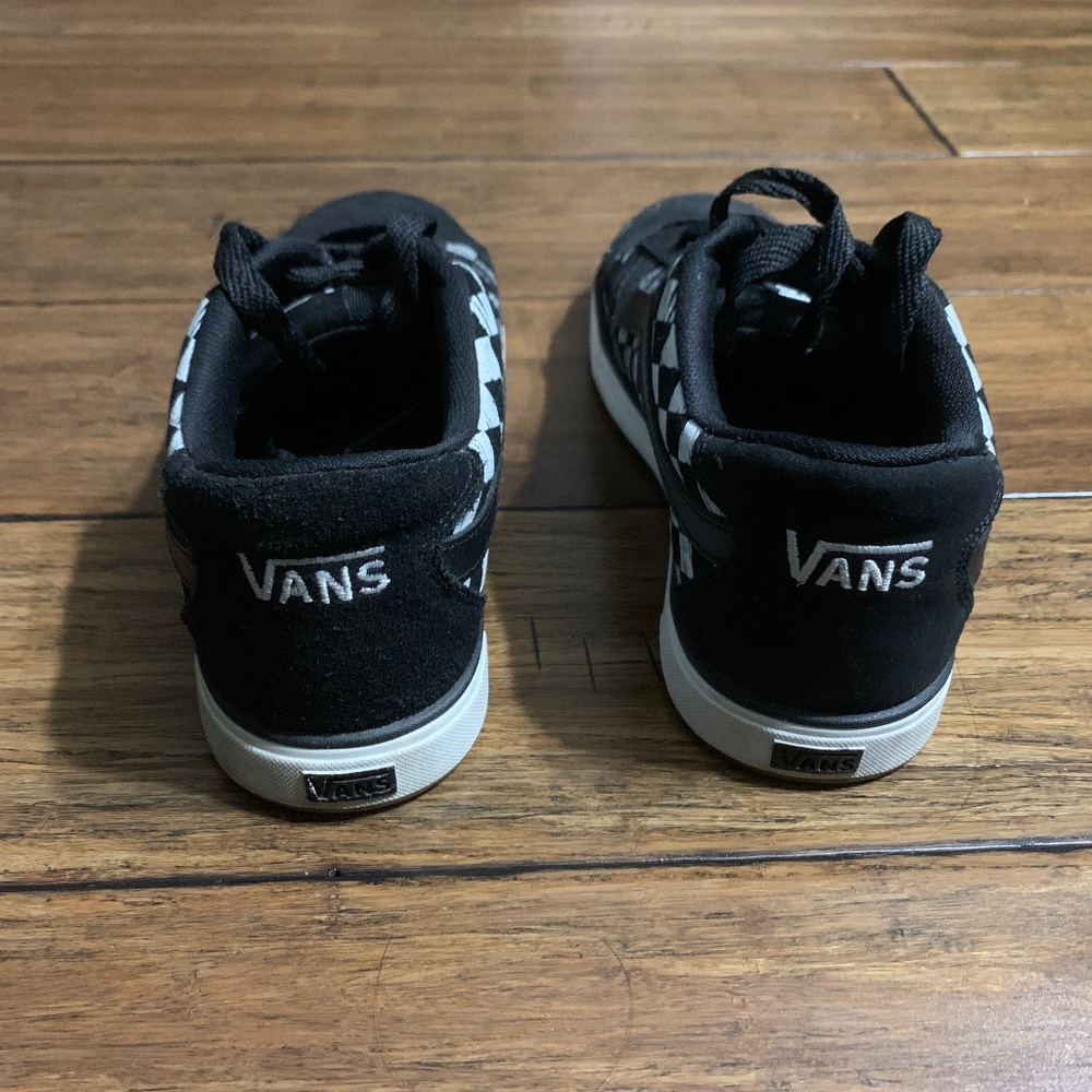 Like new - Vans Mercer Black/White Checkered Low Skate Shoes, size 7 - Picture 7 of 8